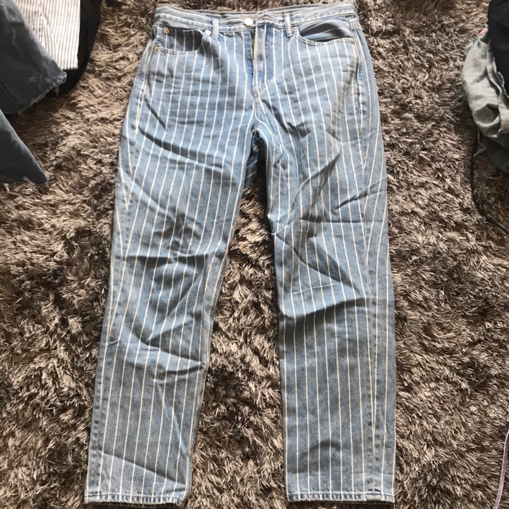 american eagle mom jean